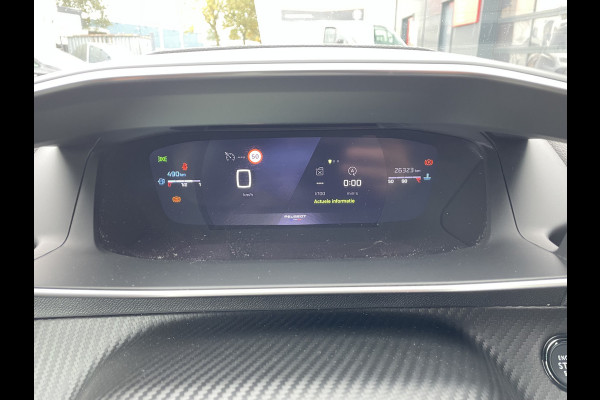 Peugeot 208 100pk GT (Camera - Keyless Entry - Parkeersensoren V+A - LED - i-cockpit - Automatische Airco - Navigatie - Apple Carplay)