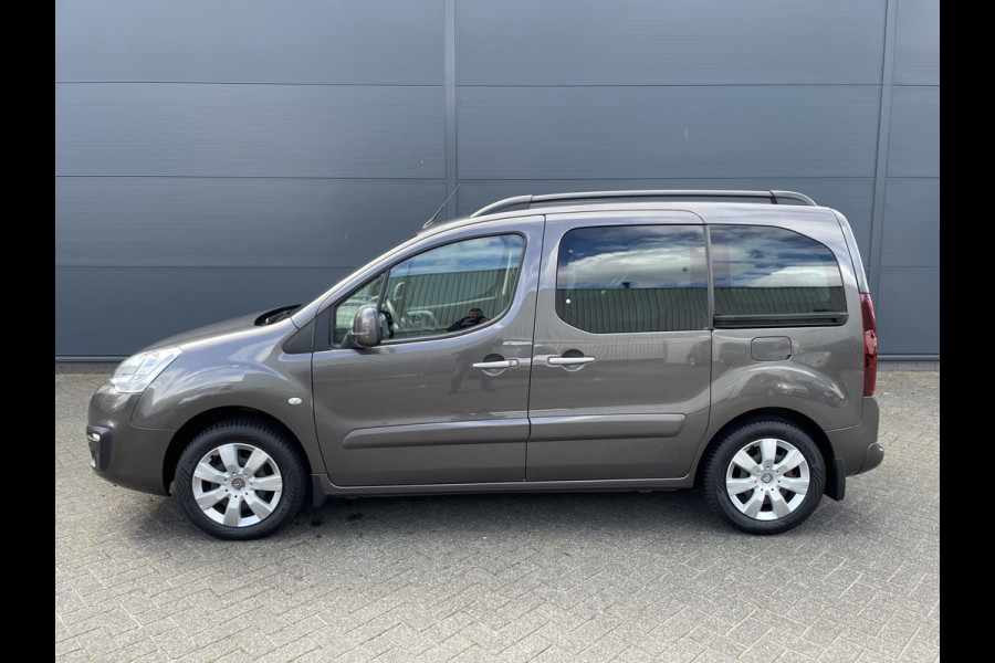 Citroën Berlingo 110pk Feel (Trekhaak - Camera - Navigatie - Airco - Parkeersensoren V+A - Apple Carplay)