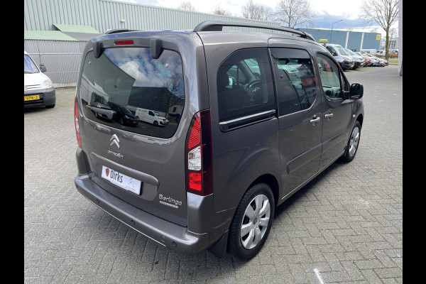 Citroën Berlingo 110pk Feel (Trekhaak - Camera - Navigatie - Airco - Parkeersensoren V+A - Apple Carplay)