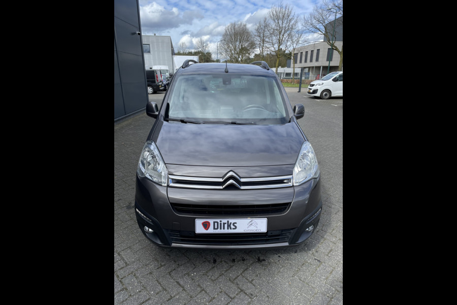Citroën Berlingo 110pk Feel (Trekhaak - Camera - Navigatie - Airco - Parkeersensoren V+A - Apple Carplay)