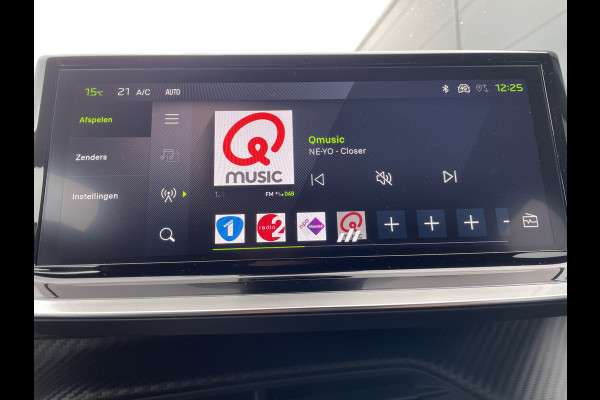 Peugeot 208 100pk GT (Camera - Keyless Entry - Parkeersensoren V+A - LED - i-cockpit - Automatische Airco - Navigatie - Apple Carplay)