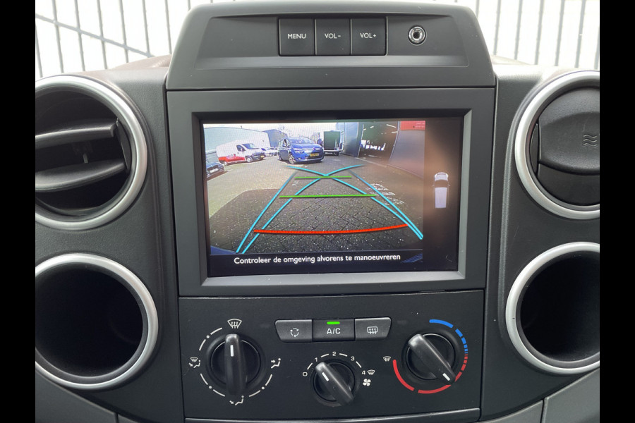 Citroën Berlingo 110pk Feel (Trekhaak - Camera - Navigatie - Airco - Parkeersensoren V+A - Apple Carplay)