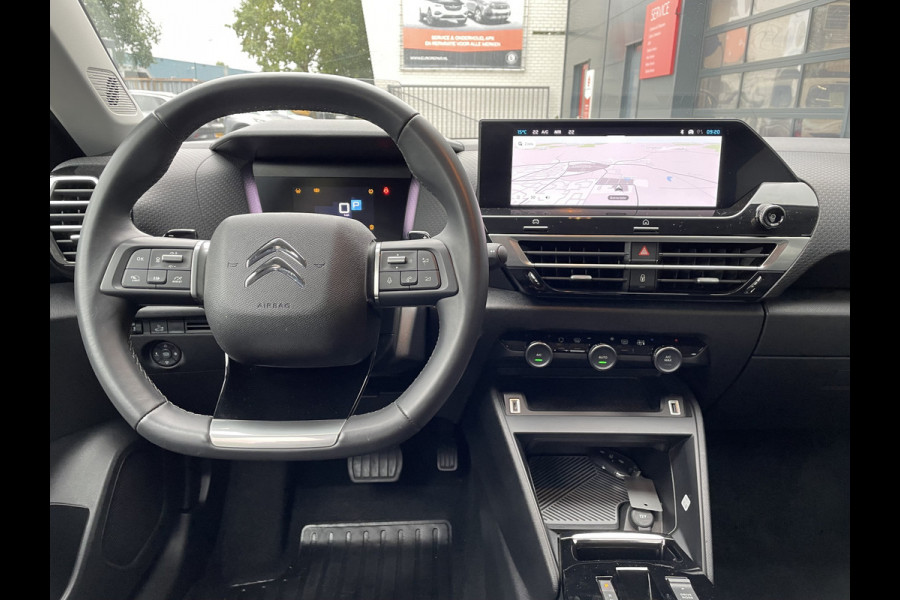Citroën C4 X 130pk Max (Keyless Entry - Leder - Parkeersensoren V+A - Camera - LED - Head up - Navigatie - Automatische Airco - Apple Carpl