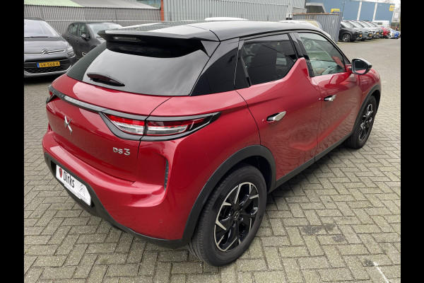 DS Ds 3 Crossback 100pk Performance Line (Camera - Stoelverwarming - Automatische Airco - Navigatie - Apple Carplay)