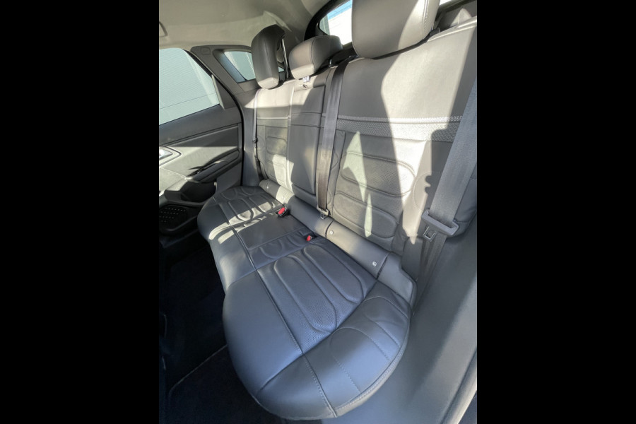 Citroën C5 X 225pk Hybrid Shine Pack (Elektrisch Schuifdak - Leder incl verwarming/geheugen - HiFi - Elektrische Klep - 360gr Camera - Adapti