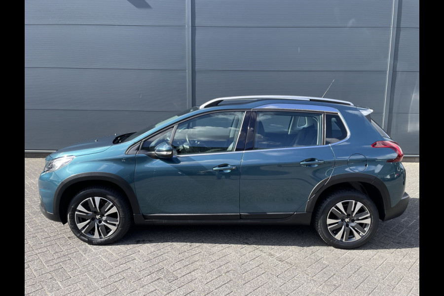 Peugeot 2008 130pk Allure (Navigatie - Automatische Airco - Apple Carplay - Parkeersensoren - Lichtmetalen velgen)