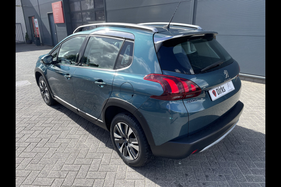 Peugeot 2008 130pk Allure (Navigatie - Automatische Airco - Apple Carplay - Parkeersensoren - Lichtmetalen velgen)