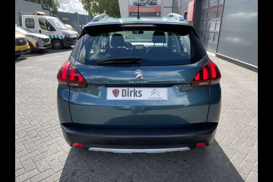 Peugeot 2008 130pk Allure (Navigatie - Automatische Airco - Apple Carplay - Parkeersensoren - Lichtmetalen velgen)
