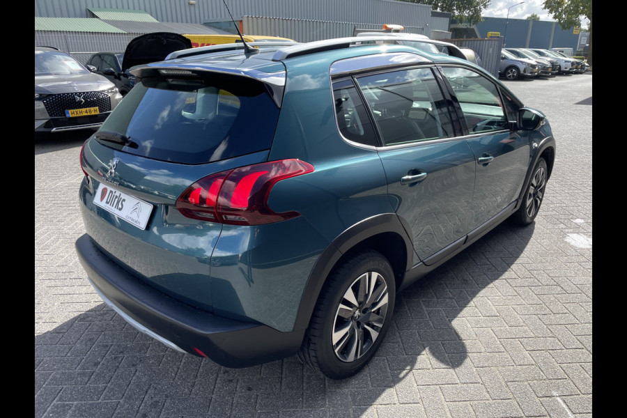 Peugeot 2008 130pk Allure (Navigatie - Automatische Airco - Apple Carplay - Parkeersensoren - Lichtmetalen velgen)