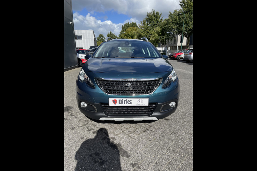 Peugeot 2008 130pk Allure (Navigatie - Automatische Airco - Apple Carplay - Parkeersensoren - Lichtmetalen velgen)