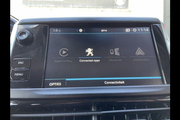 Peugeot 2008 130pk Allure (Navigatie - Automatische Airco - Apple Carplay - Parkeersensoren - Lichtmetalen velgen)