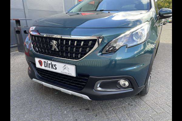 Peugeot 2008 130pk Allure (Navigatie - Automatische Airco - Apple Carplay - Parkeersensoren - Lichtmetalen velgen)