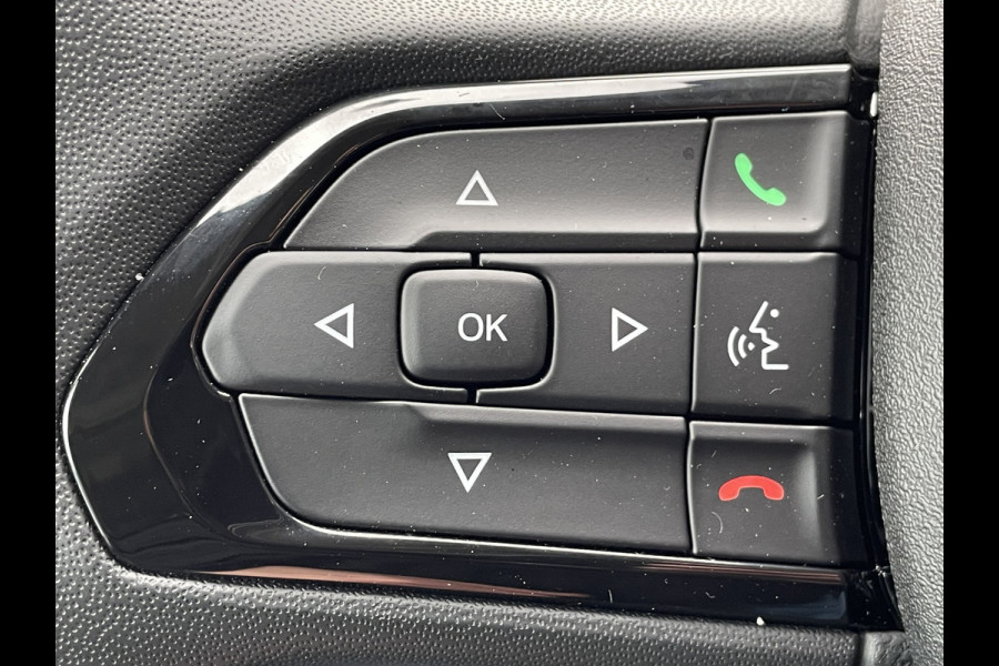 Opel Movano 140pk L2H2 3.5t (Camera - Automatische Airco - Navigatie - Apple Carplay - Digitaal dashboard - DAB)