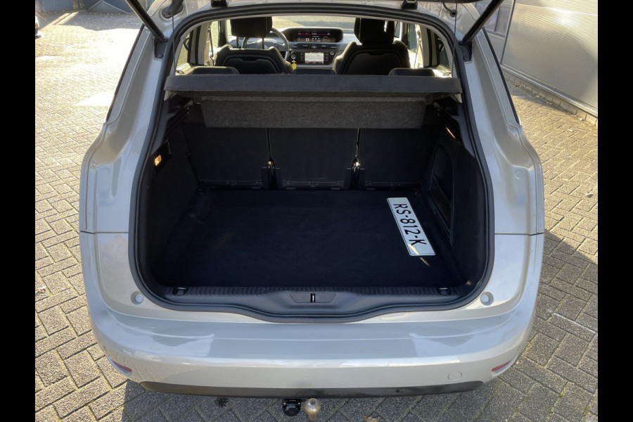 Citroën C4 Picasso 130pk Feel (Trekhaak - Elektrische klep - Keyless Entry - Camera - Apple Carplay - Automatische Airco - Navigatie)