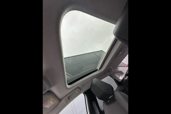 Citroën Ë-C4 X Shine Pack (Elektrisch Schuifdak - Leder - Camera - Parkeersensoren V+A - Stoelverwarming)