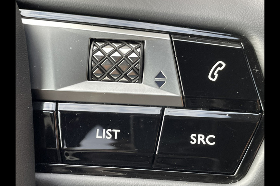 DS Ds 7 Crossback 225pk E-Tense Rivoli (Elektrisch Schuifdak - Trekhaak - Elektrische Klep - Leder incl geheugen - Camera - DS LED)