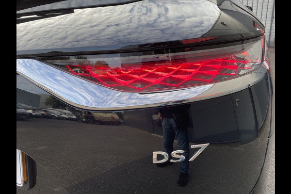DS Ds 7 Crossback 225pk E-Tense Rivoli (Elektrisch Schuifdak - Trekhaak - Elektrische Klep - Leder incl geheugen - Camera - DS LED)