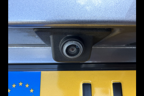 Citroën C3 Aircross 110pk Max (Camera - 17"- Keyless Entry - Automatische Airco - Navigatie - Apple Carplay - Grip Controle)