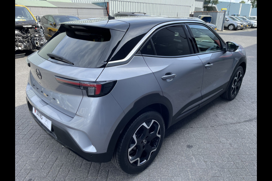 Opel Mokka 130pk Ultimate (Camera - Keyless Entry - Parkeersensoren V+A - Navigatie - LED - Automatische Airco - Apple Carplay -Adaptieve C