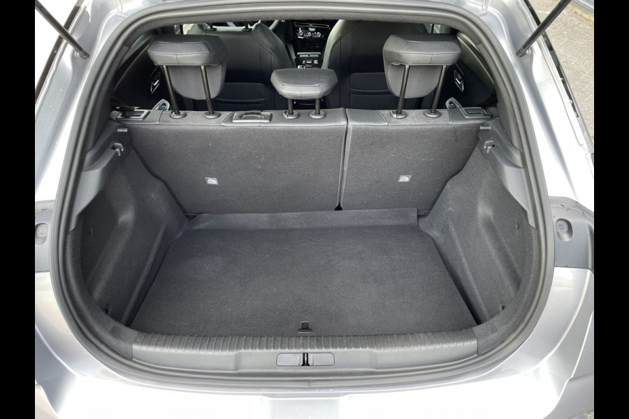 Opel Mokka 130pk Ultimate (Camera - Keyless Entry - Parkeersensoren V+A - Navigatie - LED - Automatische Airco - Apple Carplay -Adaptieve C