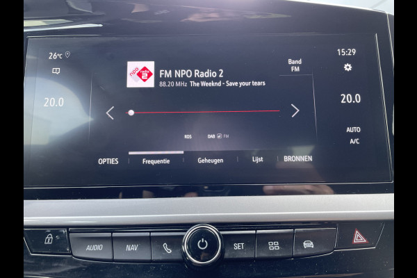 Opel Mokka 130pk Ultimate (Camera - Keyless Entry - Parkeersensoren V+A - Navigatie - LED - Automatische Airco - Apple Carplay -Adaptieve C