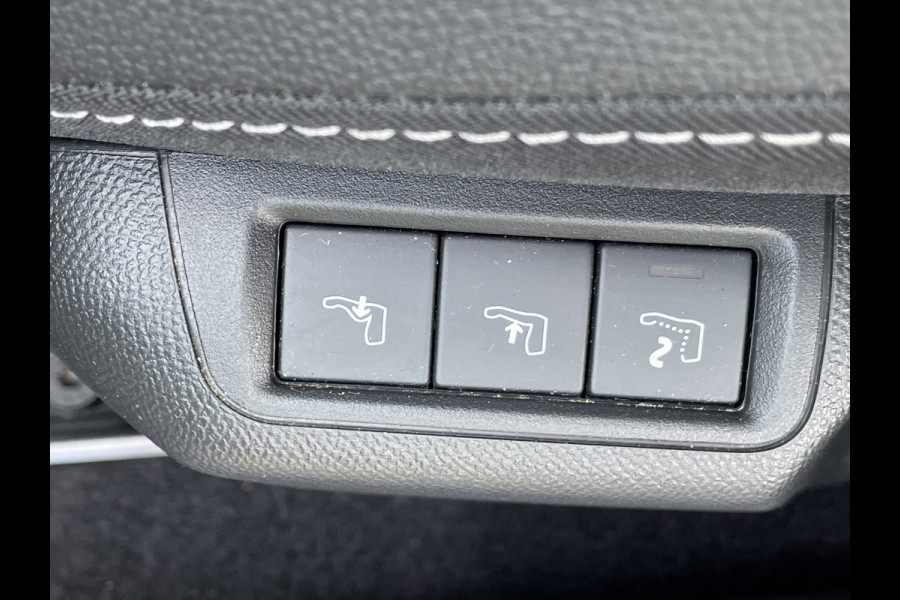 Opel Mokka 130pk Ultimate (Camera - Keyless Entry - Parkeersensoren V+A - Navigatie - LED - Automatische Airco - Apple Carplay -Adaptieve C