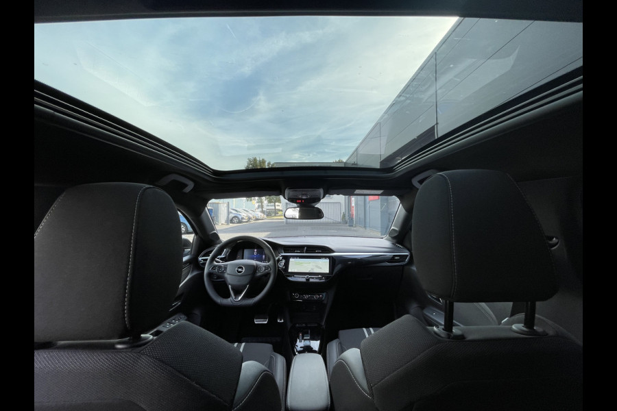Opel Corsa 130pk GS (Panoramadak - Camera - Keyless Entry - Stoel-/-stuurverwarming - Parkeersensoren V+A - LED - Automatische Airco - Navi