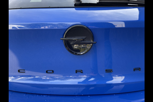 Opel Corsa 130pk GS (Panoramadak - Camera - Keyless Entry - Stoel-/-stuurverwarming - Parkeersensoren V+A - LED - Automatische Airco - Navi