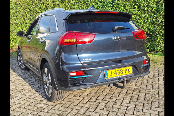 Kia e-Niro ExecutiveLine 64 kWh | Trekhaak | Leder | Memory-Seat | Blindspot | Stoelverwarming & Ventilatie | occasion