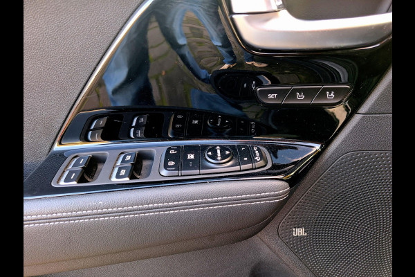 Kia e-Niro ExecutiveLine 64 kWh | Trekhaak | Leder | Memory-Seat | Blindspot | Stoelverwarming & Ventilatie | occasion