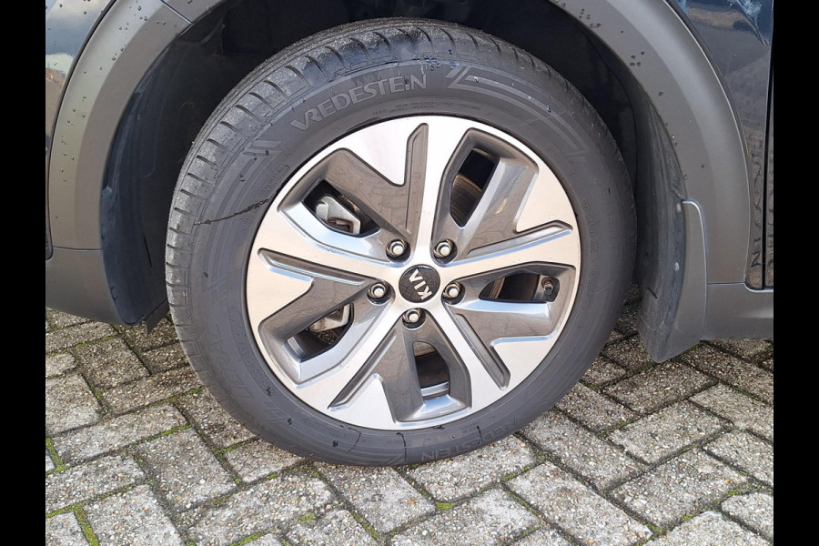 Kia e-Niro ExecutiveLine 64 kWh | Trekhaak | Leder | Memory-Seat | Blindspot | Stoelverwarming & Ventilatie | occasion