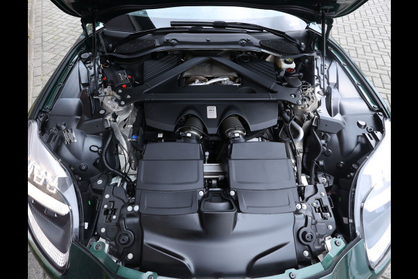 Aston Martin DB12 Volante 4.0 V8 | Green over tan - B&W