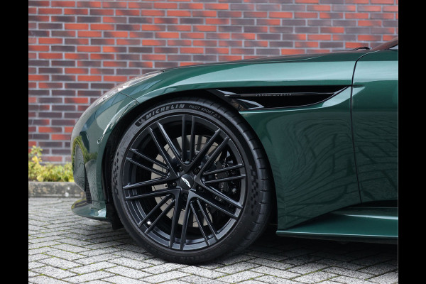 Aston Martin DB12 Volante 4.0 V8 | Green over tan - B&W