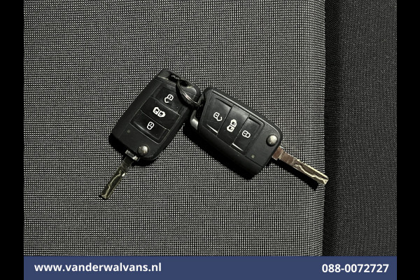 Volkswagen Crafter 2.0 TDI 141pk L3H3 L2H2 Euro6 Airco | Camera | Apple Carplay | Cruisecontrol Android Auto