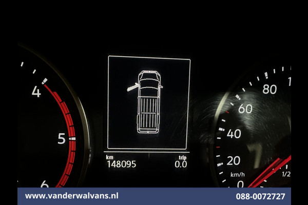 Volkswagen Crafter 2.0 TDI L3H2 L2H1 Euro6 Airco | Camera | Apple Carplay | Android Auto | Trekhaak Bijrijdersbank