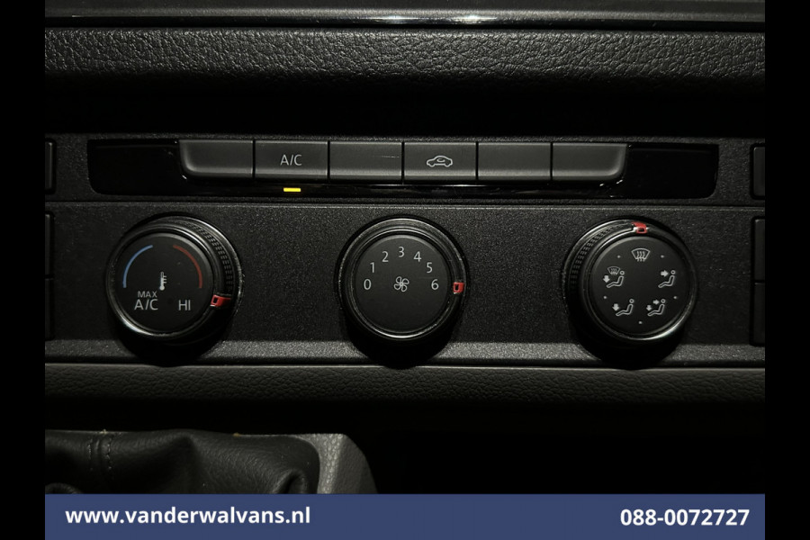 Volkswagen Crafter 2.0 TDI 140pk L3H2 (oude L2H1) Euro6 Airco | Navigatie | Apple Carplay | Android auto parkeersensoren, 3000kg trekvermogen