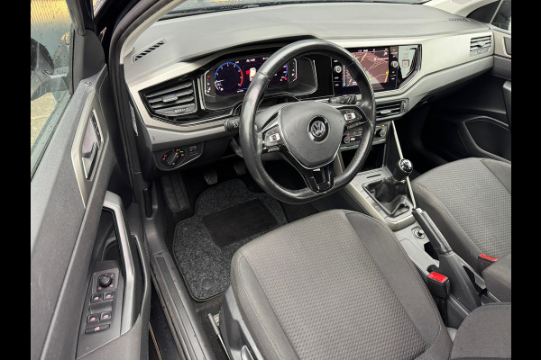 Volkswagen Polo 1.0 TSI Comfortline * Virtual Cockpit * Parkeersensoren * Climate Control * Navigatie *