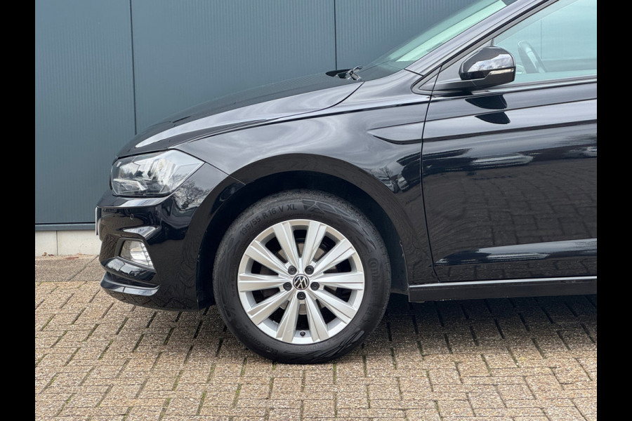 Volkswagen Polo 1.0 TSI Comfortline * Virtual Cockpit * Parkeersensoren * Climate Control * Navigatie *