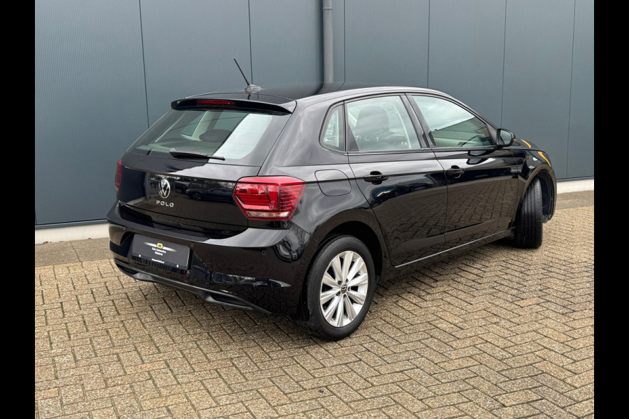 Volkswagen Polo 1.0 TSI Comfortline * Virtual Cockpit * Parkeersensoren * Climate Control * Navigatie *