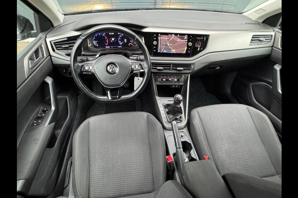 Volkswagen Polo 1.0 TSI Comfortline * Virtual Cockpit * Parkeersensoren * Climate Control * Navigatie *