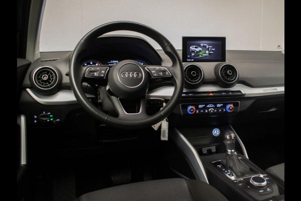 Audi Q2 35 TFSI S-Line (NAVI,LED,CAMERA,SPORTSTOELEN,SPORTSTOELEN,CLIMATE,CRUISE,PDC,GETINT,NETTESTAAT)