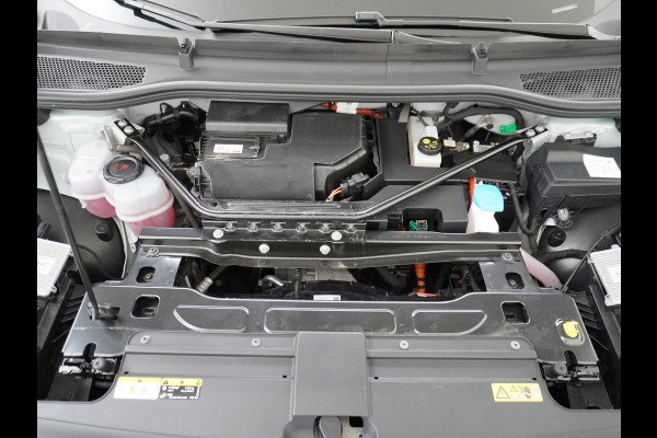 Škoda ENYAQ iV 60 180PK Apple Carplay Android NaviCamera 20" Matrix-Led Pdc-a+v Ecc Lmv Parkeerpakket Stoel+Stuurverwarming Comfortpakket Sport SOH 91% Lichtpakket Dab Keyless advanced Bluetooth Cruise ControlRijstrooksensor Connected services Privacy Glas 1e Eigenaar Nieuwprijs €45.125 Origineel Nederlandse Auto