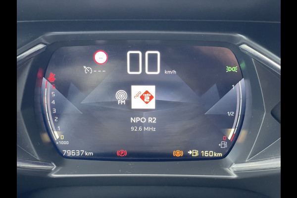 DS Ds 3 Crossback 100pk Business (Naviatie - Automatische Airco - 17" incl 4S - Apple Carplay - Parkeersensoren)