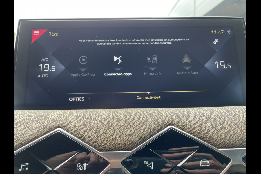 DS Ds 3 Crossback 100pk Business (Naviatie - Automatische Airco - 17" incl 4S - Apple Carplay - Parkeersensoren)