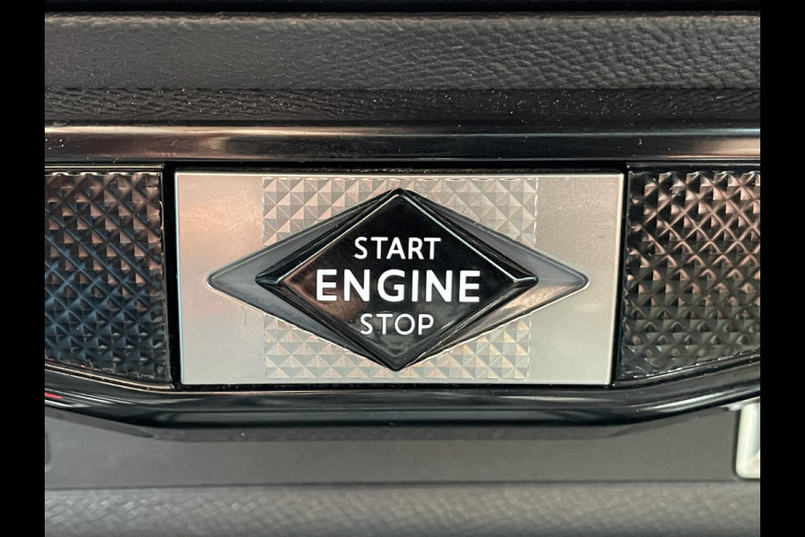 DS Ds 3 Crossback 100pk Business (Naviatie - Automatische Airco - 17" incl 4S - Apple Carplay - Parkeersensoren)