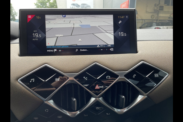 DS Ds 3 Crossback 100pk Business (Naviatie - Automatische Airco - 17" incl 4S - Apple Carplay - Parkeersensoren)
