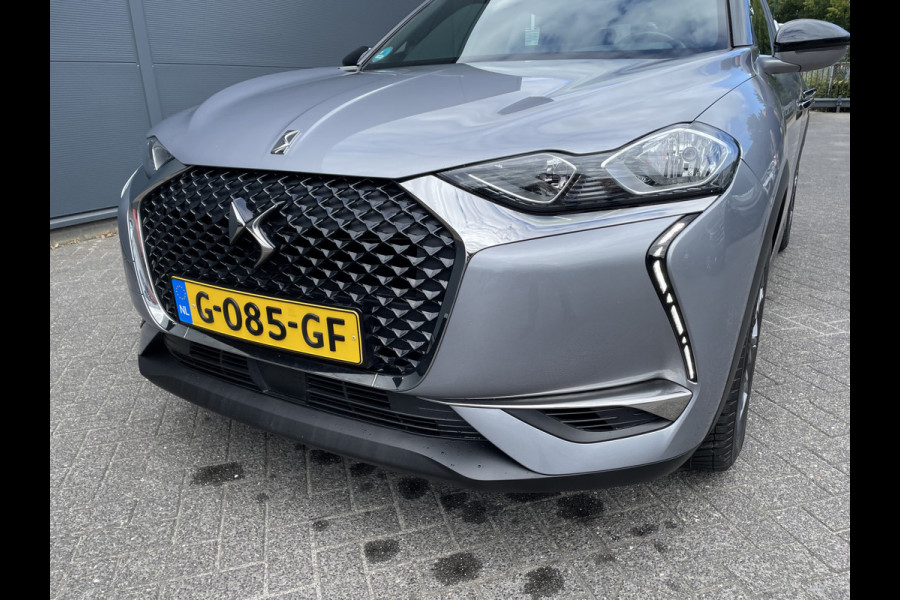 DS Ds 3 Crossback 100pk Business (Naviatie - Automatische Airco - 17" incl 4S - Apple Carplay - Parkeersensoren)
