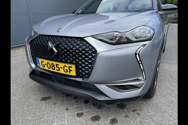 DS Ds 3 Crossback 100pk Business (Naviatie - Automatische Airco - 17" incl 4S - Apple Carplay - Parkeersensoren)