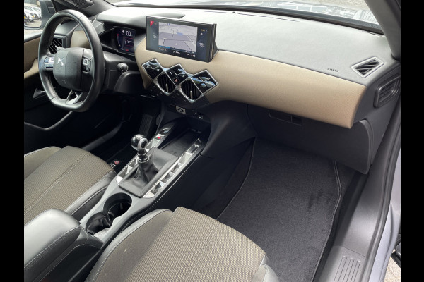 DS Ds 3 Crossback 100pk Business (Naviatie - Automatische Airco - 17" incl 4S - Apple Carplay - Parkeersensoren)