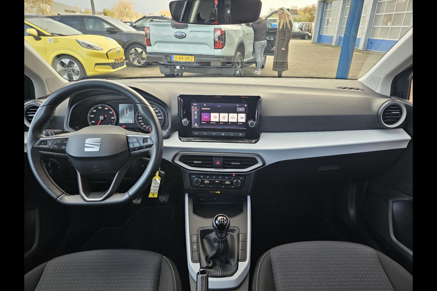 Seat Arona 1.0 TSI Style Lane assist | Climate control | App connect | Multifunctioneel stuur | Cruise control | PDC | Nette auto!